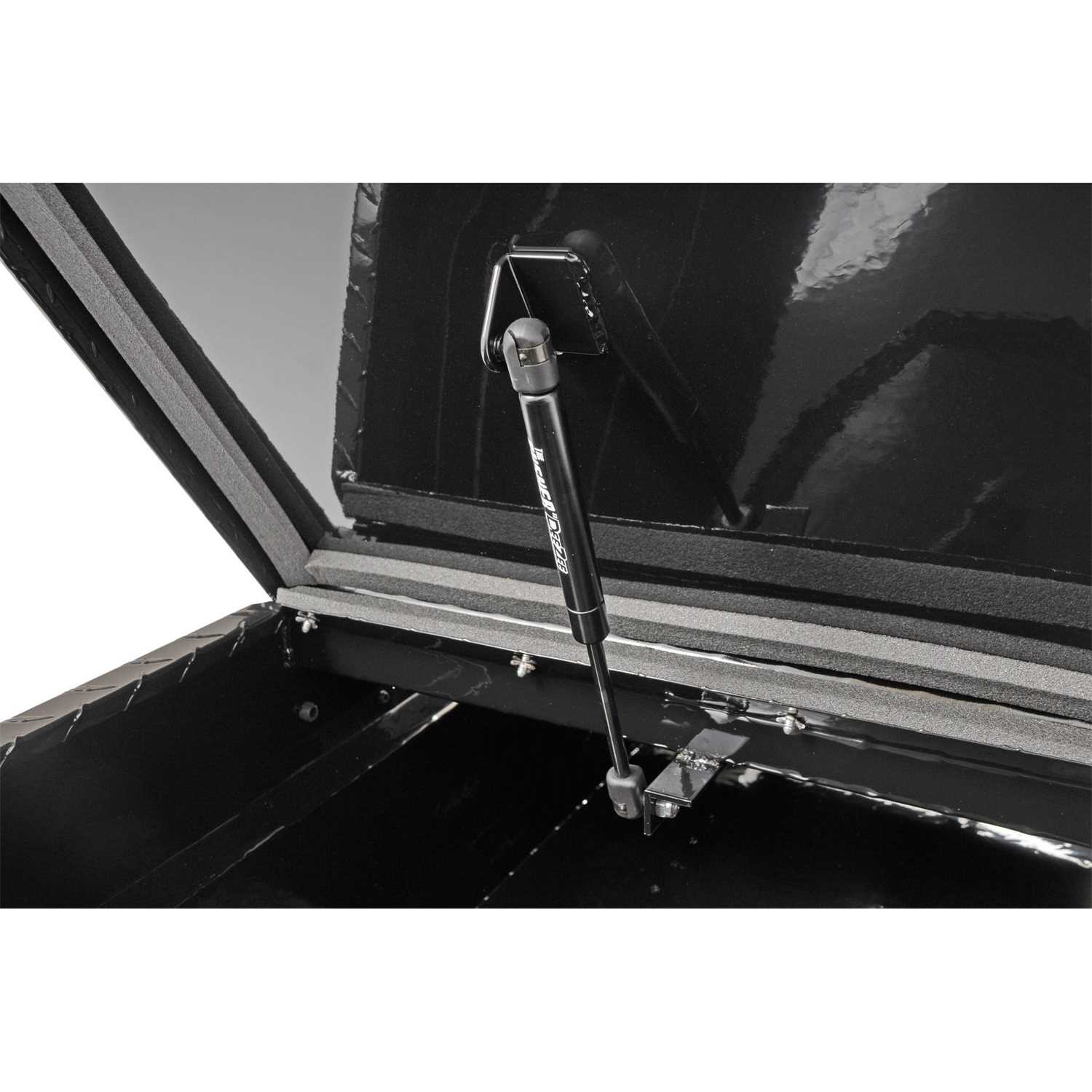 Dee Zee Red Label Gull Wing Tool Box DZ8370B - Image 5