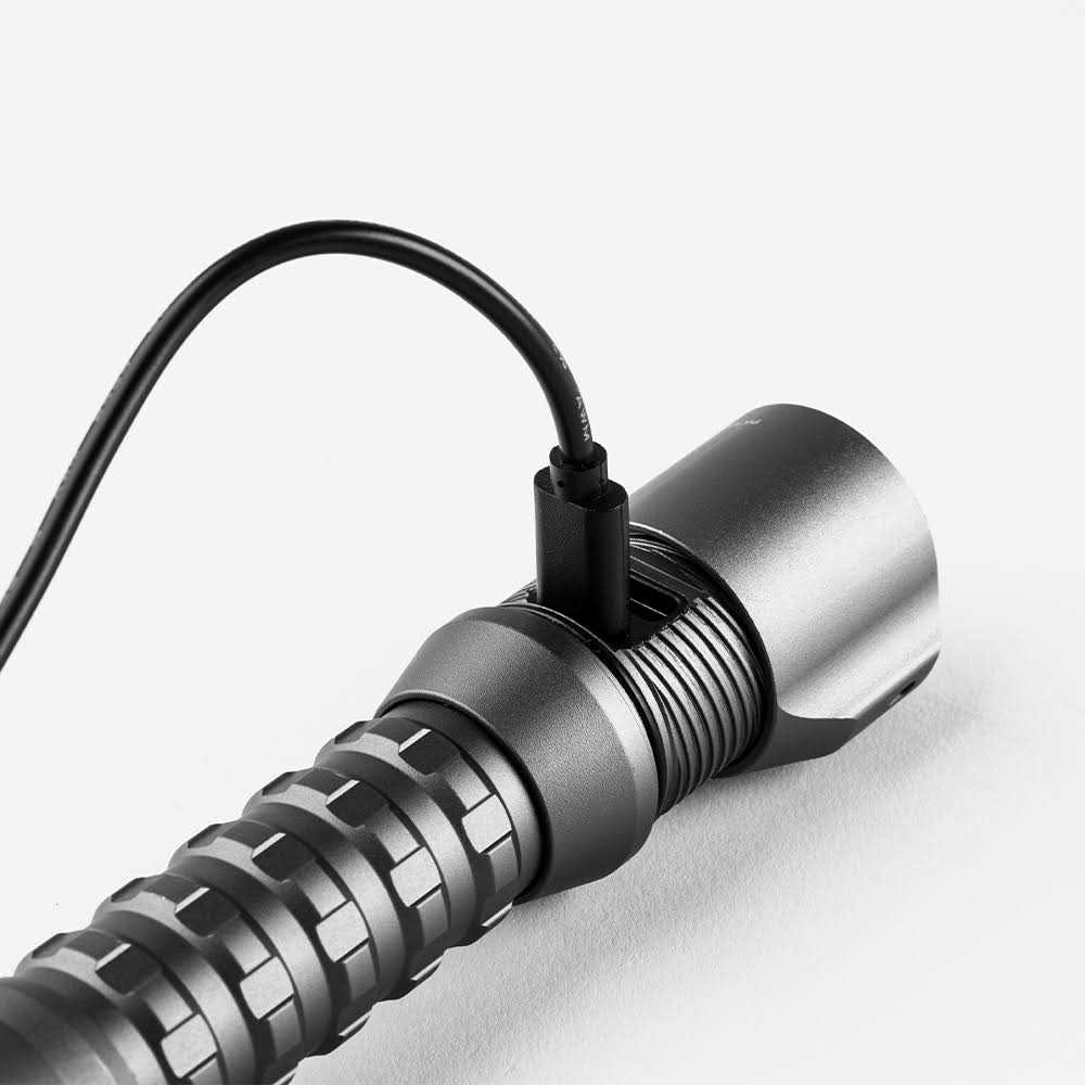 NEBO Davinci 1800 Lumen Flashlight - Image 4